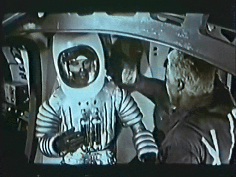Assignment Outer Space (1960).mp4.1.gif