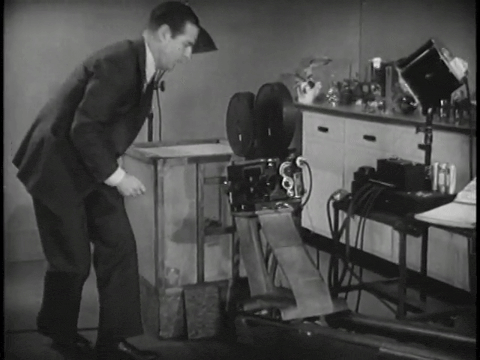 Behind the Lens (1940).mp4.2.gif