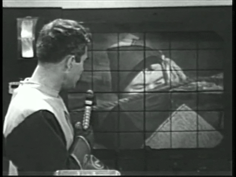 Captain Z-Ro (1955) - S01E01 - Christopher Columbus.mp4.2.gif