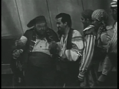 Captain Z-Ro (1955) - S01E01 - Christopher Columbus.mp4.6.gif