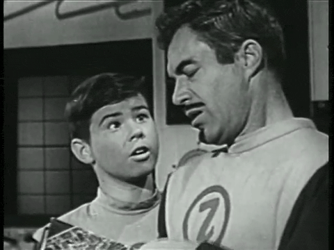 Captain Z-Ro (1955) - S01E08 - William Tell.mp4.1.gif