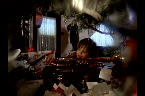 Christmas Snows, Christmas Winds (1978).mp4.6.gif