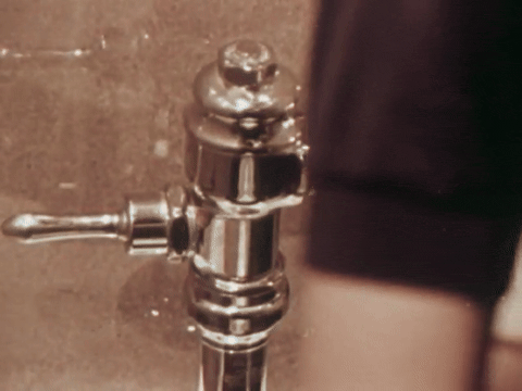 Color It Clean (1966).mp4.6.gif