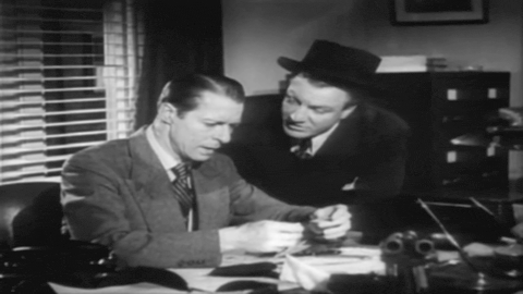 Dick Tracy (1945).mp4.1.gif