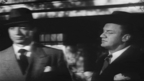 Dick Tracy (1945).mp4.3.gif