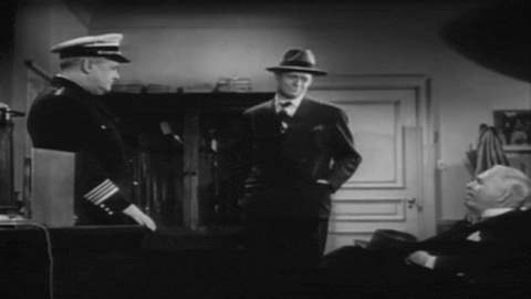 Dick Tracy (1945).mp4.8.gif