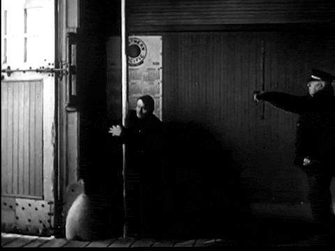 Duck and Cover (1951).mp4.2.gif