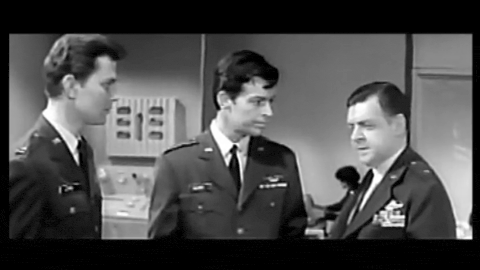 Gammera the Invincible (1966).mp4.1.gif