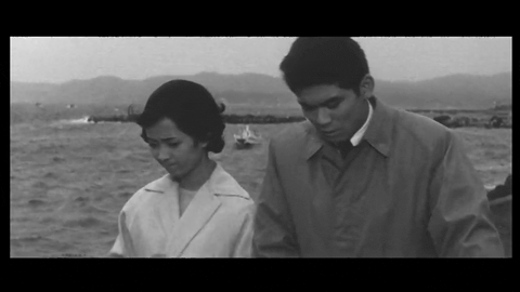 Gammera the Invincible (1966).mp4.3.gif