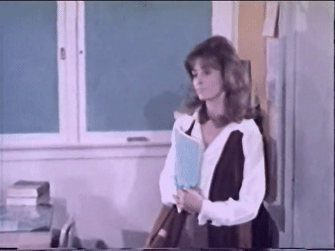 Grave of the Vampire (1972).mp4.4.gif