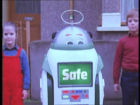 Green Cross Code 3 (1970).mp4.5.gif