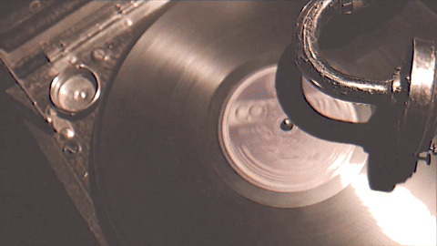 Hank Radio - Promo 1 (2023).mp4.4.gif