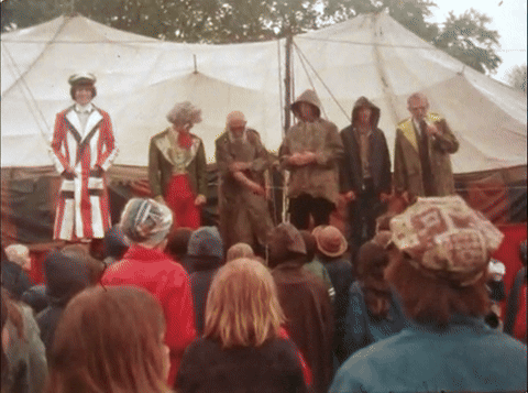 High Grass Circus (1977).mp4.5.gif