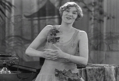 Marion Harris- Songbird of Jazz (1928).mp4.4.gif