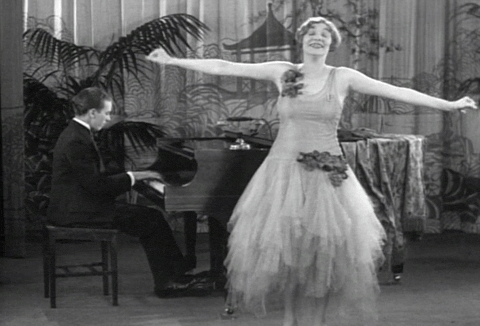 Marion Harris- Songbird of Jazz (1928).mp4.6.gif