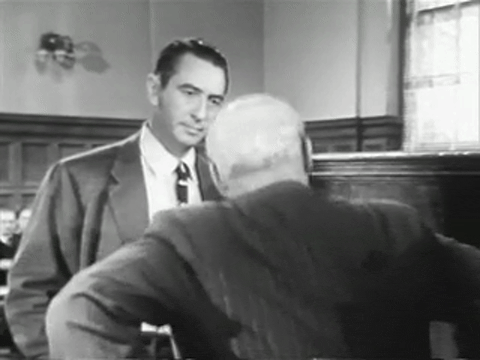 Miracle On 34th Street (1955).mp4.7.gif