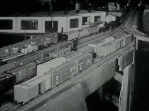 Model Railroad (1950).mp4.5.gif