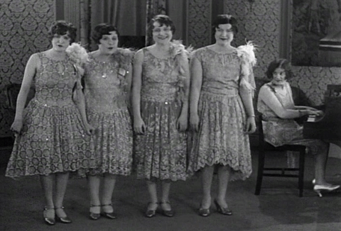Music - The Five Locust Sisters (1928).mp4.7.gif