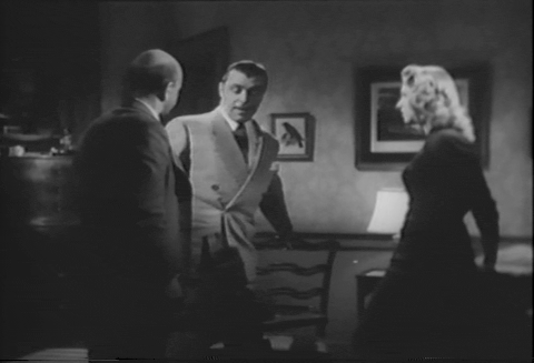 One Body Too Many (1944).mp4.5.gif