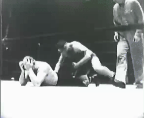 Pro Wrestling - Bonebender's Parade (1942).mp4.9.gif