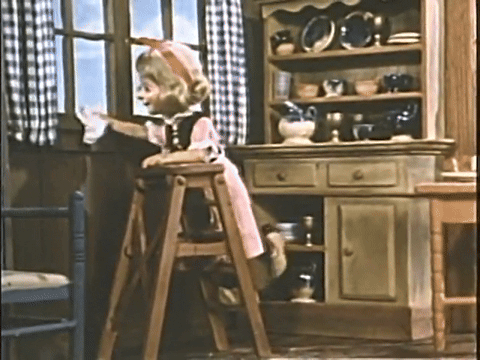 Ray Harryhausen's Hanseland and Gretel (1951).mp4.2.gif