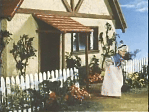 Ray Harryhausen's Little Red Riding Hood (1951).mp4.6.gif