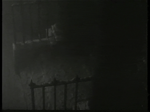 Scrooge (1935).mp4.3.gif