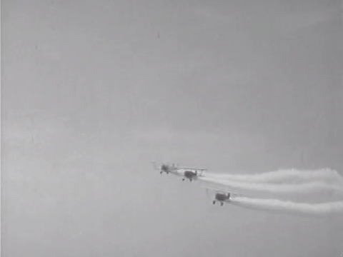 Sky Billboards (1935).mp4.9.gif