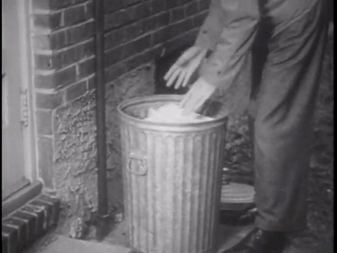 Survival Under Atomic Attack (1951).mp4.5.gif