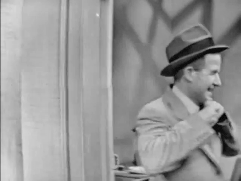 Suspense (1949) - S03E03 - Edge of Panic.mp4.2.gif