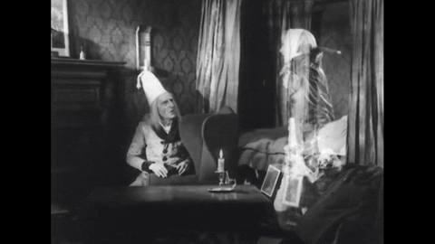 Tales from Dickens- A Christmas Carol (1959).mp4.2.gif