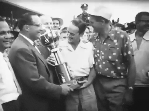 Telenews - 250 Mile Stock Cars (1951).mp4.10.gif