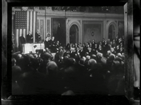 Television Tomorrow (1945).mp4.3.gif