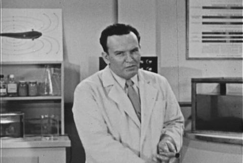 The Electric Eel (1954).mp4.4.gif