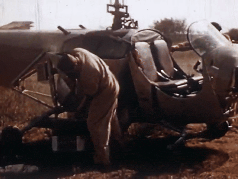 The Helicopter (1953).mp4.2.gif