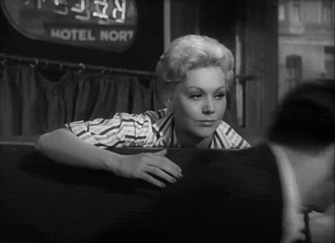 The Man with the Golden Arm (1955).mp4.4.gif