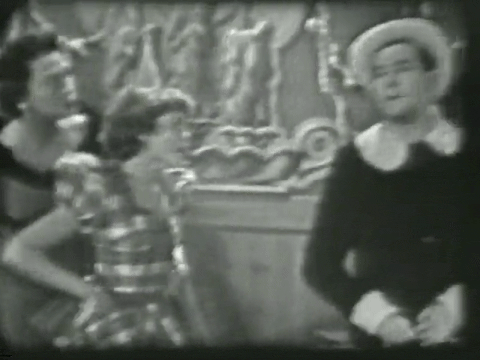 The Paul Winchell Show - Christmas episode (1953).mp4.4.gif