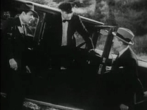 The Phantom Creeps - Chapter 10 (1939).mp4.4.gif