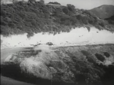The Phantom Creeps - Chapter 10 (1939).mp4.7.gif