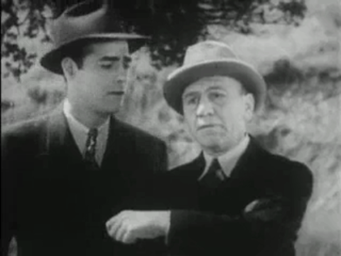 The Phantom Creeps - Chapter 12 (1939).mp4.1.gif