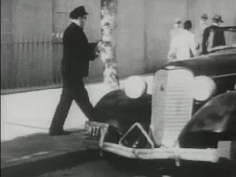 The Phantom Creeps - Chapter 2 (1939).mp4.4.gif