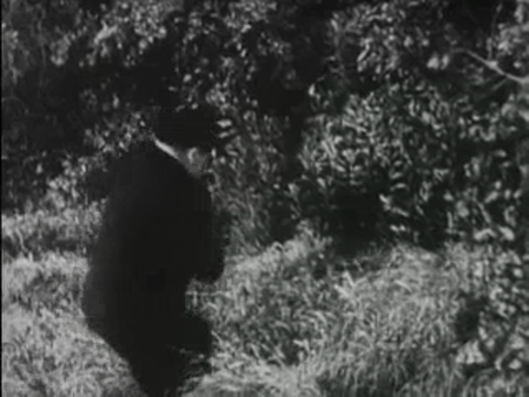 The Phantom Creeps - Chapter 4 (1939).mp4.2.gif