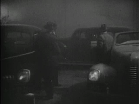 The Phantom Creeps - Chapter 5 (1939).mp4.2.gif