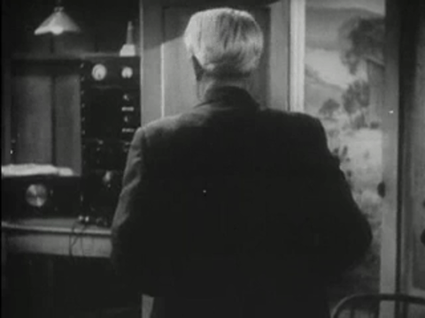 The Phantom Creeps - Chapter 5 (1939).mp4.9.gif