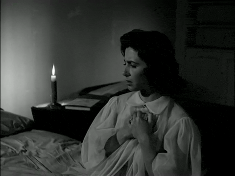 The Screaming Skull (1958).mp4.5.gif