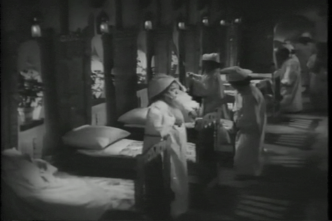 The Seven Dwarfs to the Rescue (1951).mp4.2.gif