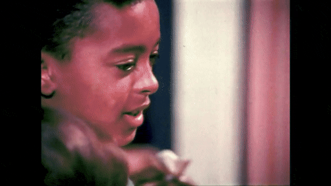 Toys (1967).mp4.1.gif