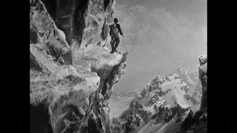 Trailer for The Gold Rush (1925).mp4.3.gif