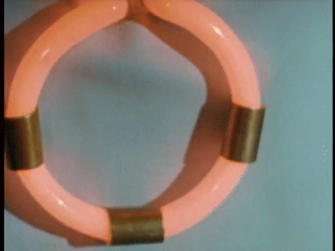 War of the Robots (1978).mp4.7.gif