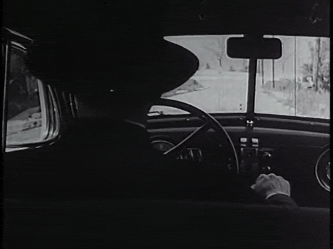 We Drivers (1935).mp4.3.gif